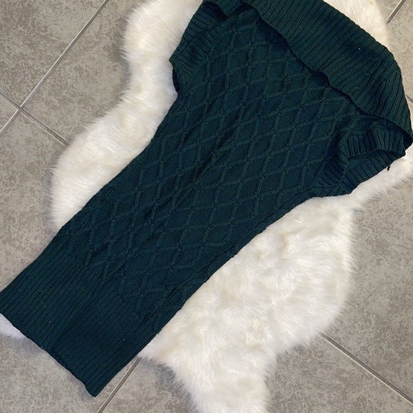Marciano Green Sweater - Picture 2 of 3